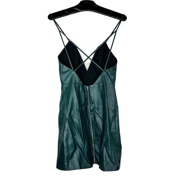 NBD X the NAVEN Twins Faux Croc Embossed Bodycon Dress Small NWOT - Picture 4 of 14